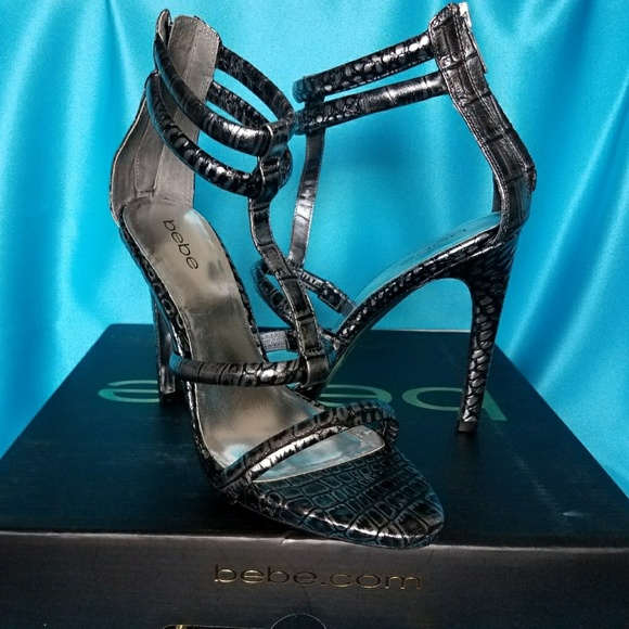 Bebe Marlenee T-STRAP Tubular Sandals - Picture 1 of 7